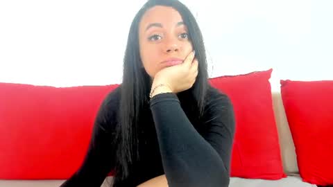 Snapshot of cute_angel95 chatting on 07-20-26, 10:39 cute_angel95 online show from 07-20-26, 10:39