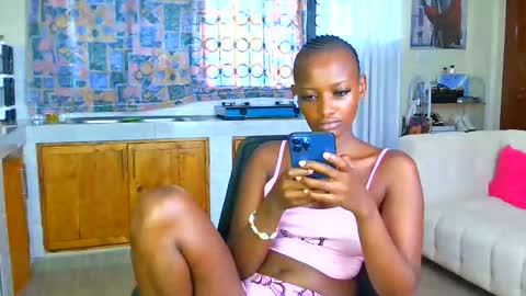cute annah online show from 05-27-26, 06:43