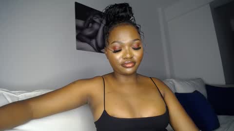 Snapshot of cute_ass18 chatting on 03-02-25, 04:32 Liya online show from 03-02-25, 04:32