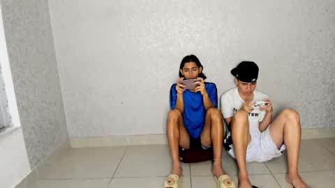 Snapshot of cute_boys18 chatting on 01-31-25, 04:48 ARTURO-18 MATIAS-18 NIKOLAY-19 HADES-18 GABO-19 online show from 01-31-25, 04:48