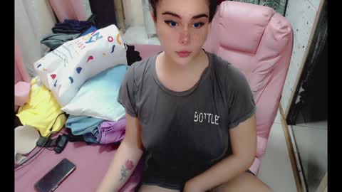 Snapshot of cute_candace chatting on 12-17-24, 05:36 indianadollbaby online show from 12-17-24, 05:36