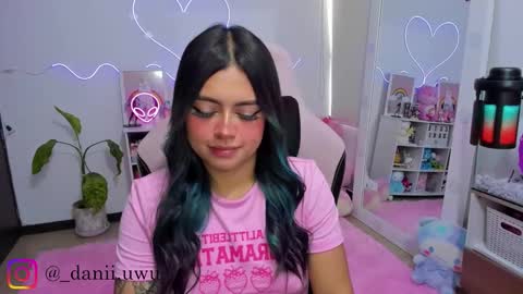 Snapshot of cute_dani__ chatting on 02-12-26, 02:45 Dani online show from 02-12-26, 02:45