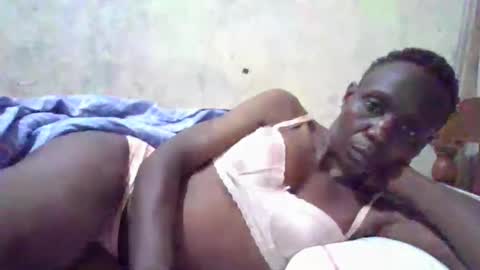 Snapshot of cute_divah4 chatting on 05-05-26, 07:11 cute_divah4 online show from 05-05-26, 07:11