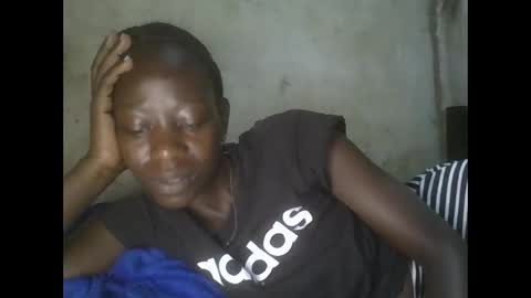 cute_doria online show from 11-18-25, 05:01