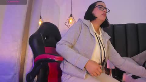 Snapshot of cute_elii chatting on 05-01-26, 11:48 Independent Model online show from 05-01-26, 11:48