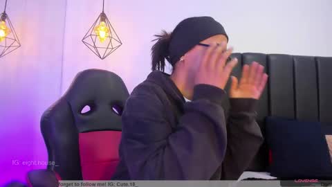 Snapshot of cute_elii chatting on 06-06-26, 01:16 Independent Model online show from 06-06-26, 01:16