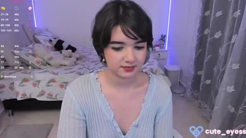 Cute online show from 10-17-25, 09:06