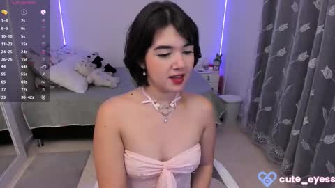 Snapshot of cute_eyess chatting on 01-14-26, 10:36 Cute online show from 01-14-26, 10:36