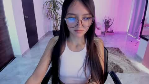 Bella Fox online show from 04-18-26, 03:27