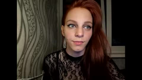 cute_foxis online show from 05-18-26, 08:47