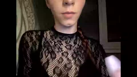 cute_foxis online show from 05-22-26, 08:58