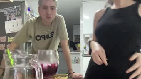 Cute friends online show from 12-01-25, 01:43