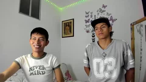 Snapshot of cute_horny_friends chatting on 05-17-26, 03:08 AnderSamu online show from 05-17-26, 03:08