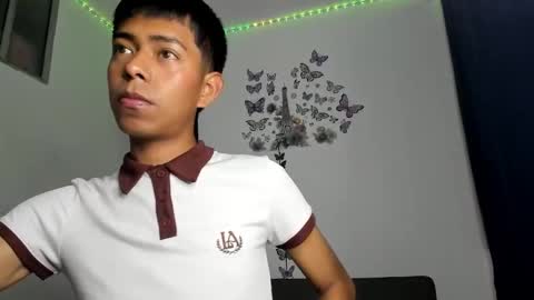 Snapshot of cute_horny_friends chatting on 05-29-26, 11:41 AnderSamu online show from 05-29-26, 11:41