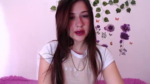 Isabella online show from 04-20-26, 09:38