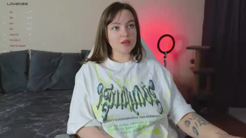 Kite and Jack online show from 11-25-25, 04:23