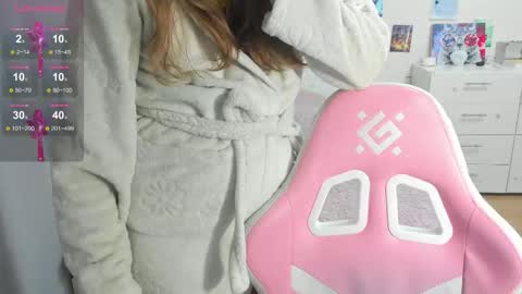 Snapshot of cute_kate0 chatting on 09-21-25, 11:56 cute_kate0 online show from 09-21-25, 11:56