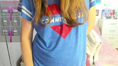 Snapshot of cute_kate0 chatting on 10-12-25, 10:58 cute_kate0 online show from 10-12-25, 10:58