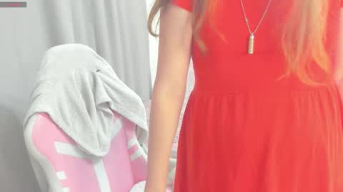 Snapshot of cute_kate0 chatting on 11-11-25, 10:04 cute_kate0 online show from 11-11-25, 10:04