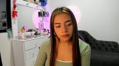 Katherine Independent model online show from 07-20-26, 03:10