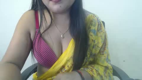 Snapshot of cute_kavya chatting on 10-16-25, 06:47 cute_kavya online show from 10-16-25, 06:47