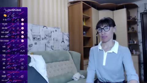 cute_lion_ online show from 02-03-25, 12:14