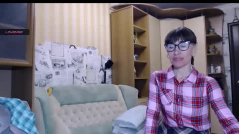 cute_lion_ online show from 10-26-25, 11:38