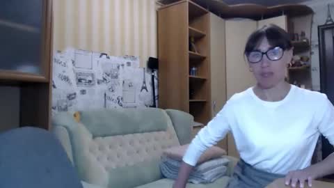 cute_lion_ online show from 06-06-26, 11:26