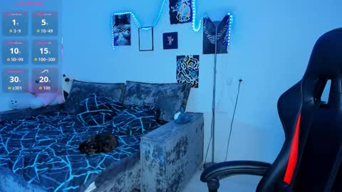 Emily online show from 10-05-25, 06:06