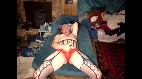 cute_little_one online show from 04-12-26, 08:19