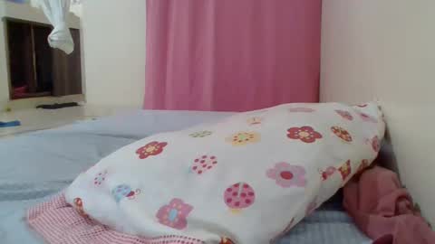 Snapshot of cute_lizah chatting on 02-20-25, 02:46 cute_lizah online show from 02-20-25, 02:46