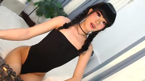 Snapshot of cute_maloi chatting on 07-29-26, 07:50 Jane online show from 07-29-26, 07:50