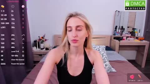 Milana online show from 03-22-26, 11:57