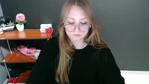 Veronica online show from 12-12-24, 10:45