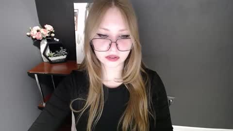 Veronica online show from 03-09-26, 07:23