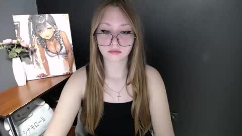 Veronica online show from 05-28-26, 06:54