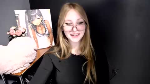 Veronica online show from 07-20-26, 10:39