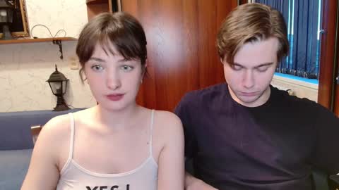 Snapshot of cute_pussy1 chatting on 10-12-25, 11:20 Coraline and Tom online show from 10-12-25, 11:20