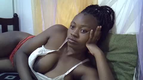 Snapshot of cute_savanna chatting on 02-01-25, 01:34 cute_savanna online show from 02-01-25, 01:34