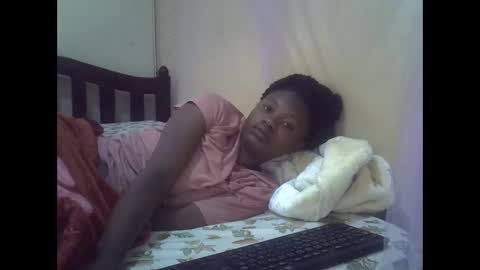 Snapshot of cute_savanna chatting on 09-10-25, 04:34 cute_savanna online show from 09-10-25, 04:34