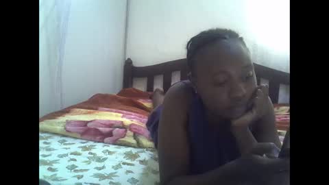 Snapshot of cute_savanna chatting on 09-24-25, 10:40 cute_savanna online show from 09-24-25, 10:40
