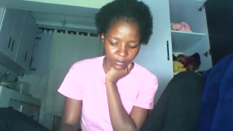 Snapshot of cute_sexy3 chatting on 04-19-26, 10:45 SHARON online show from 04-19-26, 10:45