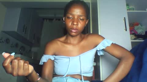 Snapshot of cute_sexy3 chatting on 05-07-26, 10:48 SHARON online show from 05-07-26, 10:48