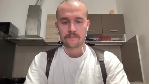 Snapshot of cute_skywalker chatting on 12-20-24, 07:12 cute_skywalker online show from 12-20-24, 07:12