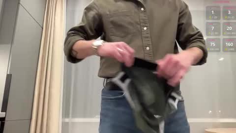 Snapshot of cute_skywalker chatting on 11-17-25, 10:37 cute_skywalker online show from 11-17-25, 10:37