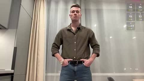 Snapshot of cute_skywalker chatting on 11-21-25, 03:05 cute_skywalker online show from 11-21-25, 03:05