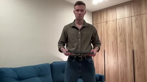 cute_skywalker online show from 04-18-26, 07:40