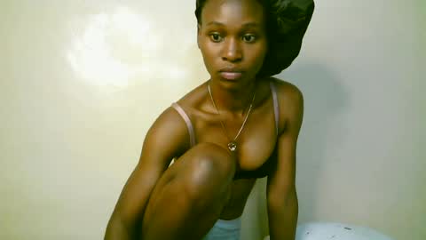 cute_tasha online show from 05-27-26, 01:57