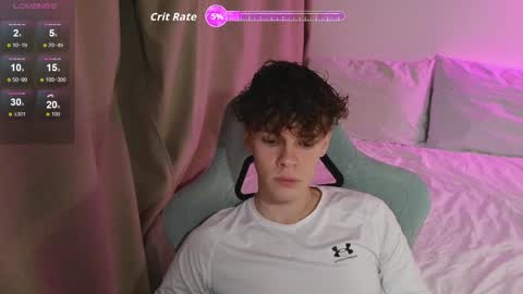 Thomas -  online show from 04-21-26, 06:34