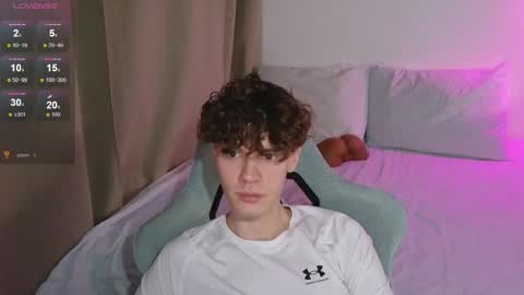 Thomas -  online show from 04-24-26, 07:27